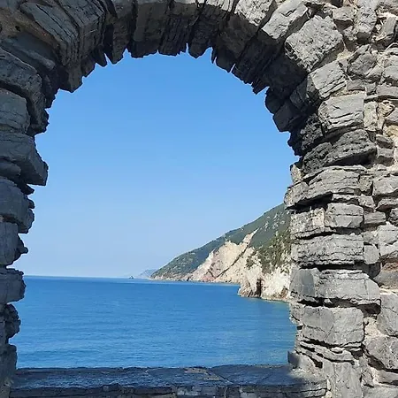 Elegante Centro Apartament