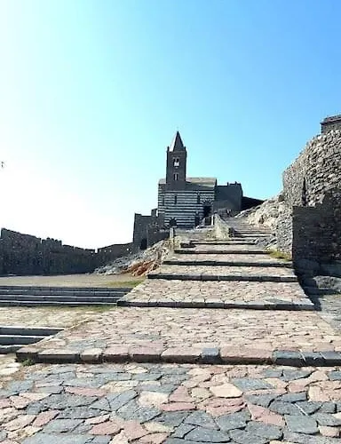 Elegante Centro La Spezia
